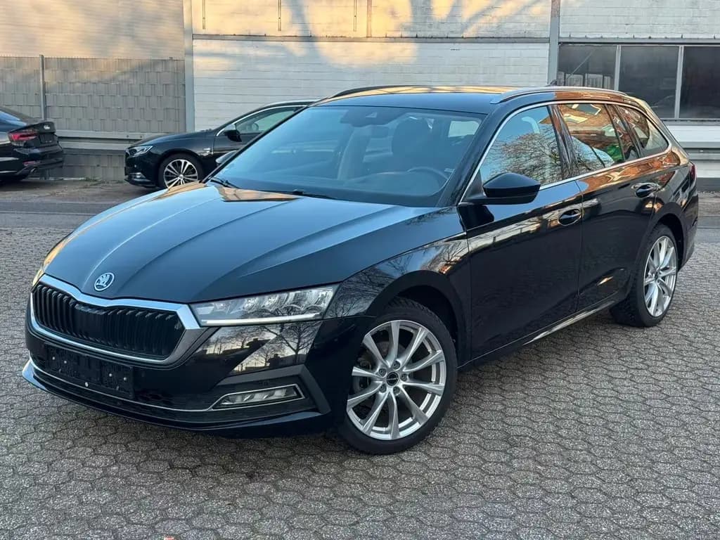 Main__Slider__Photo:Skoda Octavia 1.5 DSG Combi Style 12/2021-0