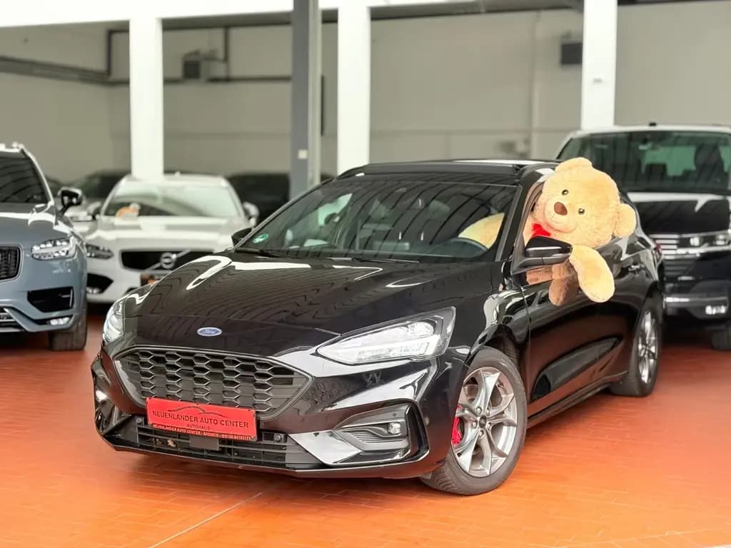 Main__Slider__Photo:Ford Focus Turnier ST-Line X-Navi-Kamera-LED-MiHybrid 01/2021-0