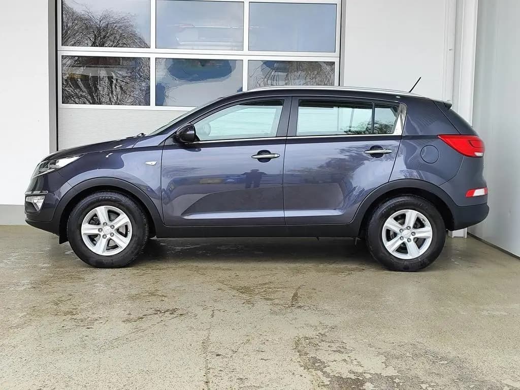 Main__Slider__Photo:Kia Sportage 1.6 GDI Temp.|4xSHZ|Klimaaut. 12/2015-0