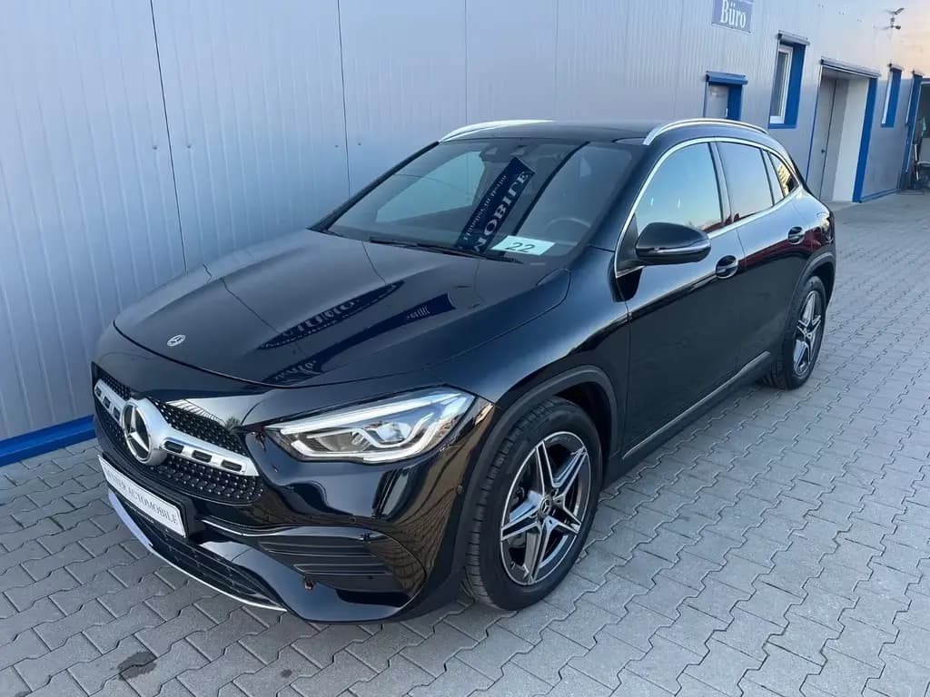 Main__Slider__Photo:Mercedes-Benz GLA-Class 250 4MATIC 8G AMG-LINE PANORAMA LED KAMERA 04/2021-0