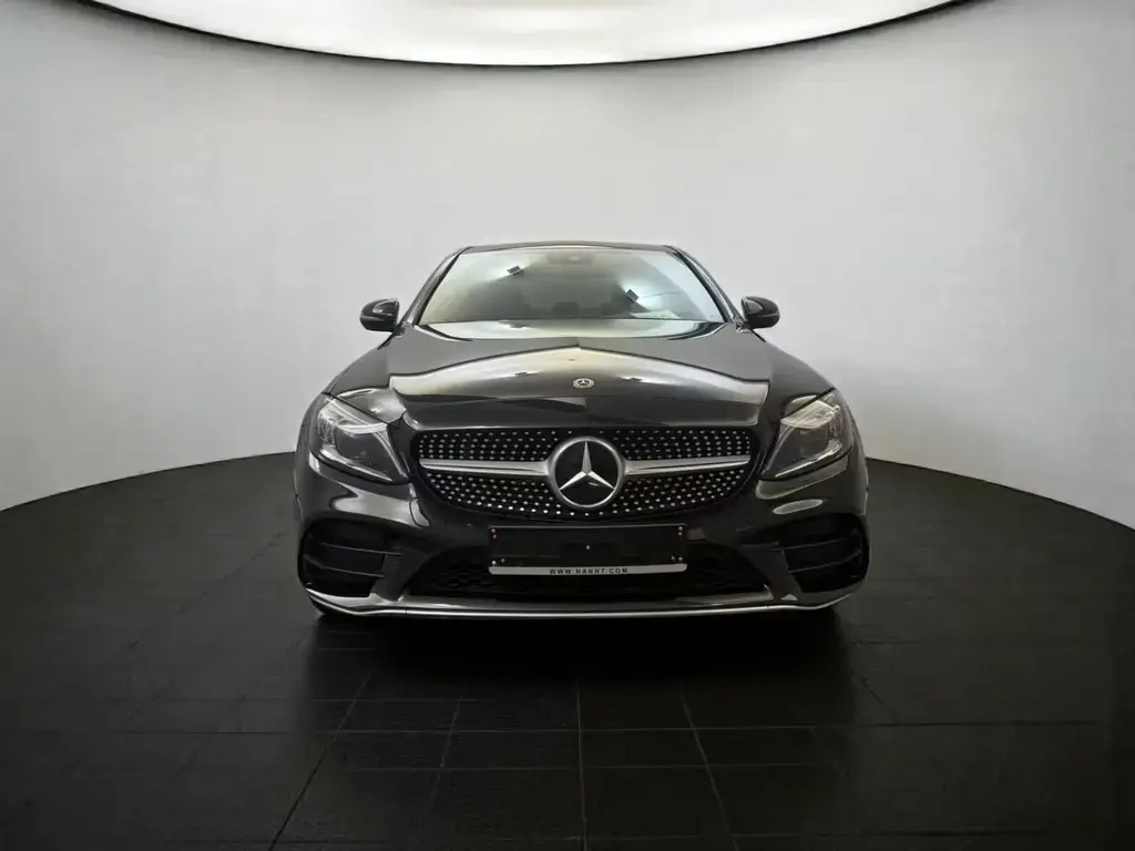 Main__Slider__Photo:Mercedes-Benz C 180 Limousine AMG LINE MBEAM*RÜCKKAM*AMBIENT 04/2019-1