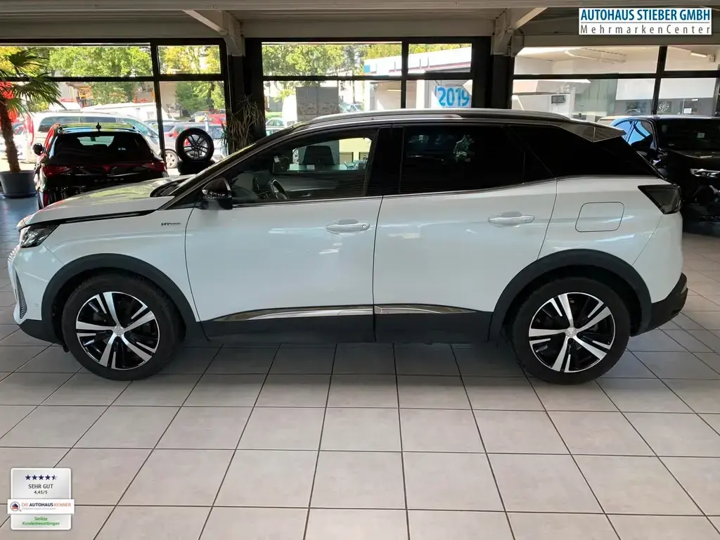 Main__Slider__Photo:Peugeot 3008 GT NAVI+RFK+SHZ+EPH 133 kW (181 PS), Aut... 02/2021-1