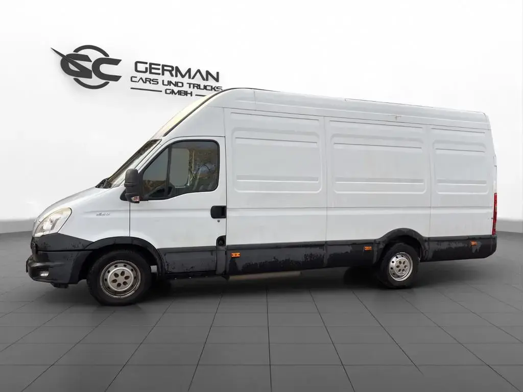 Main__Slider__Photo:Iveco ANDERE Daily Kasten GKa 35 S... Radstand 3950 10/2013-1