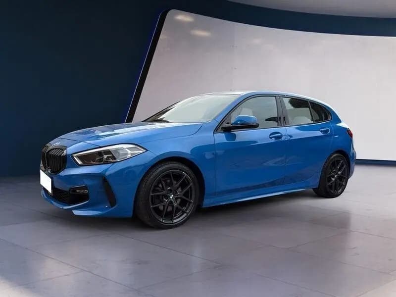 Main__Slider__Photo:Other Other BMW Serie 1 118d MSport aut. 06/2021-0