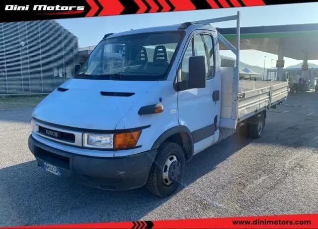 Main__Slider__Photo:Iveco Daily Daily 35.10 2.8 TD PL Cassone fisso NO RUG 12/2000-0