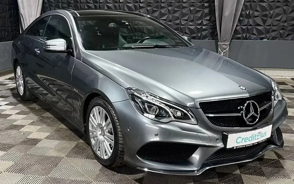Main__Slider__Photo:Mercedes-Benz E 200 E Coupe E 200 Sport Edition,  AMG Line 06/2017-0