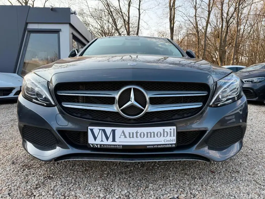 Main__Slider__Photo:Mercedes-Benz C-Class 200 Limousine Navi*Tempo*SitzHz.*8Fach 12/2016-1