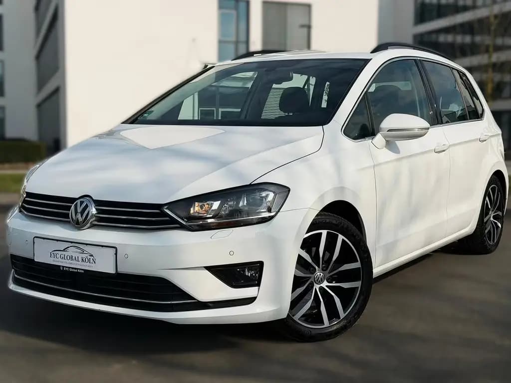 Main__Slider__Photo:Volkswagen Golf Sportsvan VII Highline1.4TSi.Bi-Xenon,Autom 11/2015-0