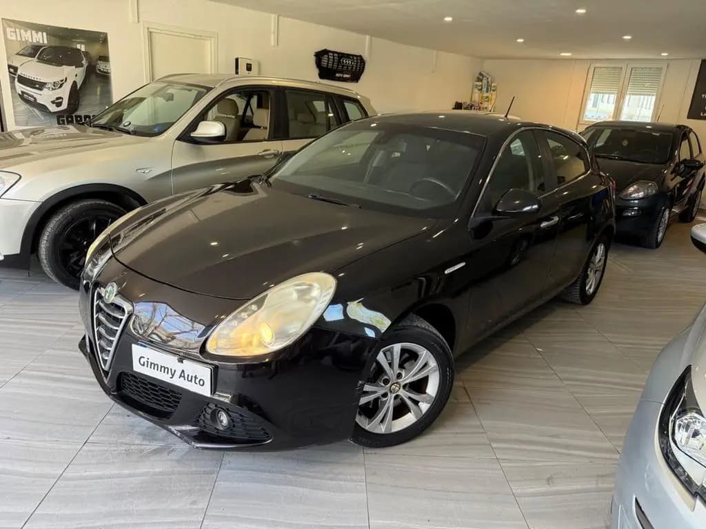 Main__Slider__Photo:Alfa Romeo Giulietta 2.0 JTDm 2013 03/2013-0