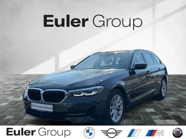 Main__Slider__Photo:BMW 5 Series 520 d xDrive Touring Navi Prof ACC 4-Zonen Kamer 11/2021-0