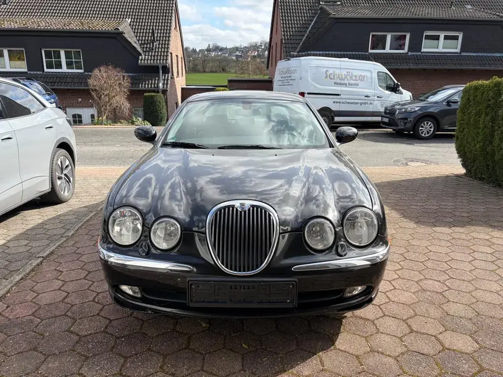 Main__Slider__Photo:Jaguar S-Type 3 L V6 Executive 04/2002-1