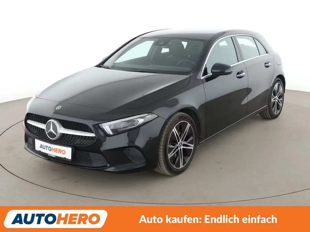 Main__Slider__Photo:Mercedes-Benz A-Class 220 Progressive Aut.*NAVI*VC*LED*PDC* 09/2019-0