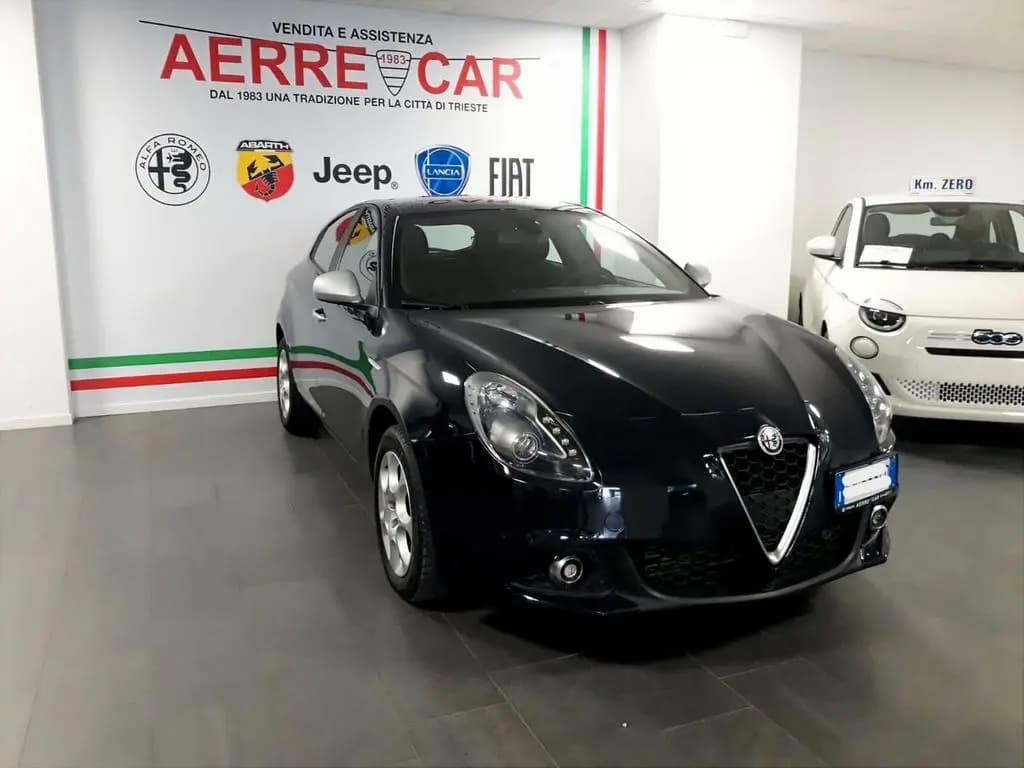 Main__Slider__Photo:Alfa Romeo Giulietta 1.6 JTDm 120 CV 07/2018-0