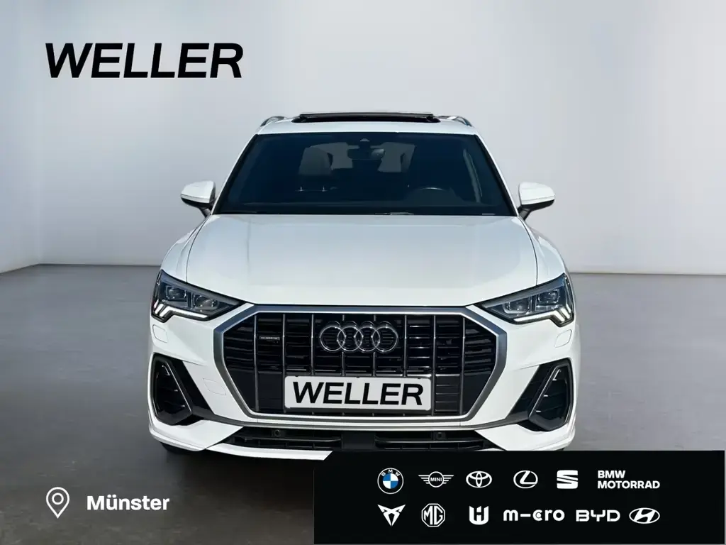 Main__Slider__Photo:Audi Q3 45 TFSI qu S tro S line *LED*Virtual*B&O*AHK* 06/2019-1
