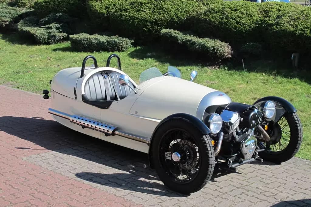 Main__Slider__Photo:Morgan 3 Wheeler Langversion bis 1,98m 1 von10 weltweit 07/2013-0