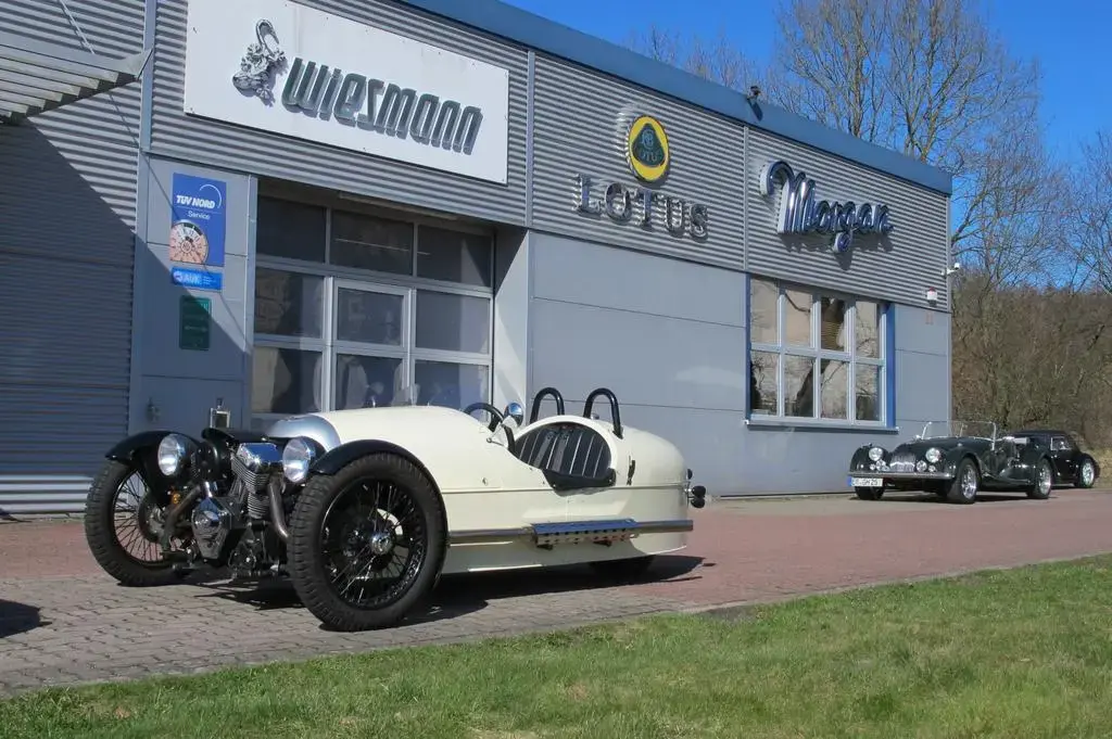 Main__Slider__Photo:Morgan 3 Wheeler Langversion bis 1,98m 1 von10 weltweit 07/2013-1