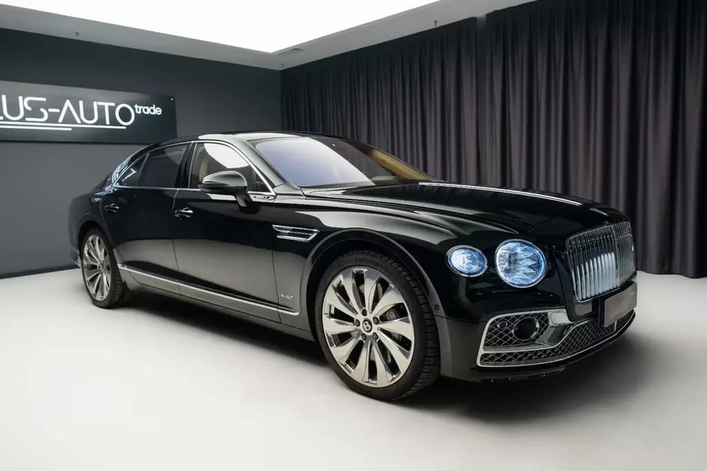 Main__Slider__Photo:Bentley Flying Spur 6.0 W12 First Edition 05/2021-0