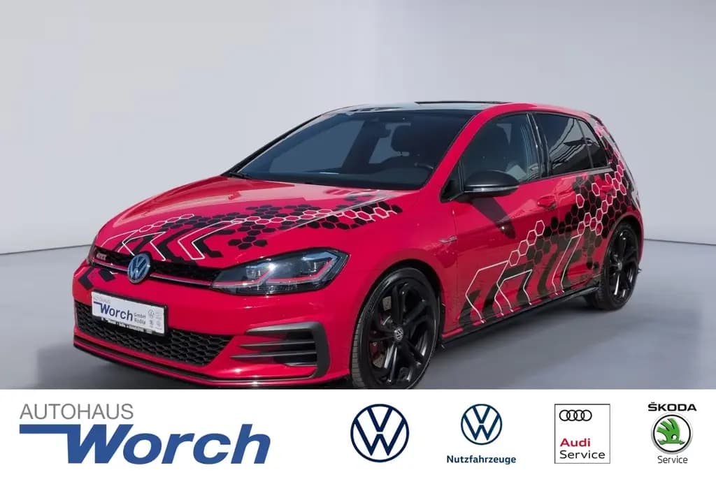 Main__Slider__Photo:Volkswagen Golf VII "TCR" DSG KAMAERA+PANO+DCC+19" 04/2019-0