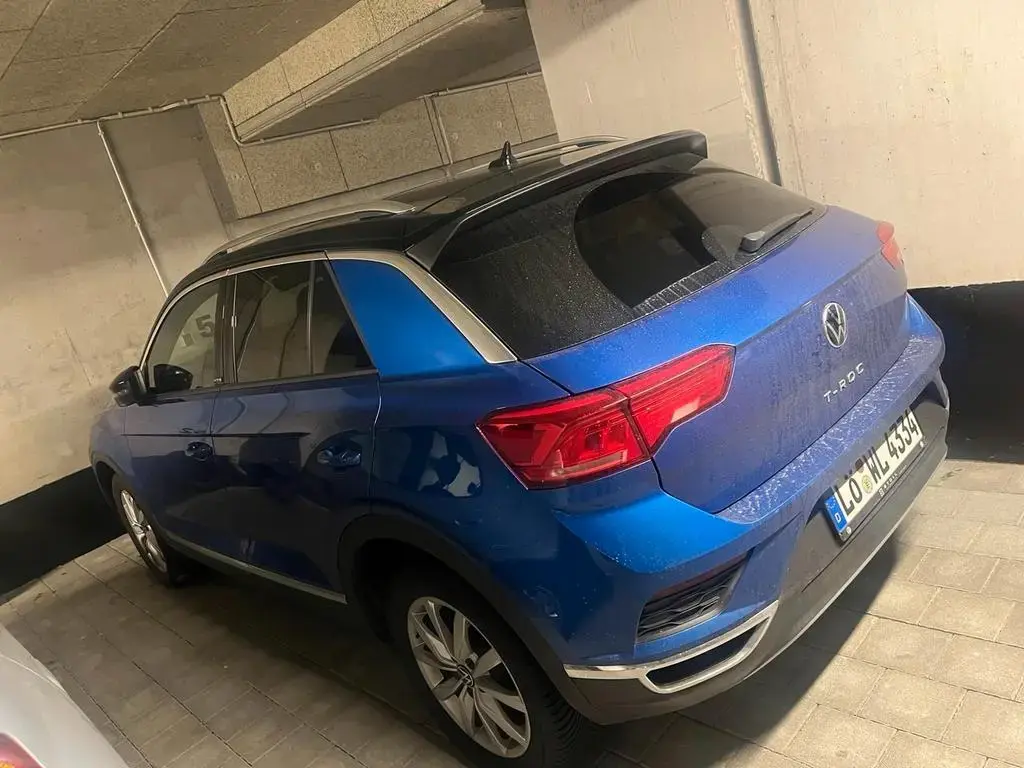 Main__Slider__Photo:Volkswagen T-Roc 1.5 TSI DSG ACTIVE ACTIVE 10/2021-1