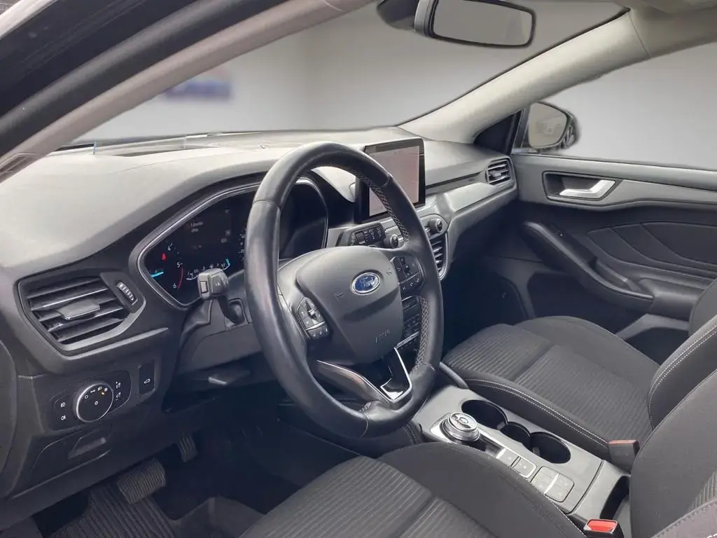 Main__Slider__Photo:Ford Focus Turnier 2.0 EcoBlue Aut. Titanium*B&O*AHK* 01/2020-1