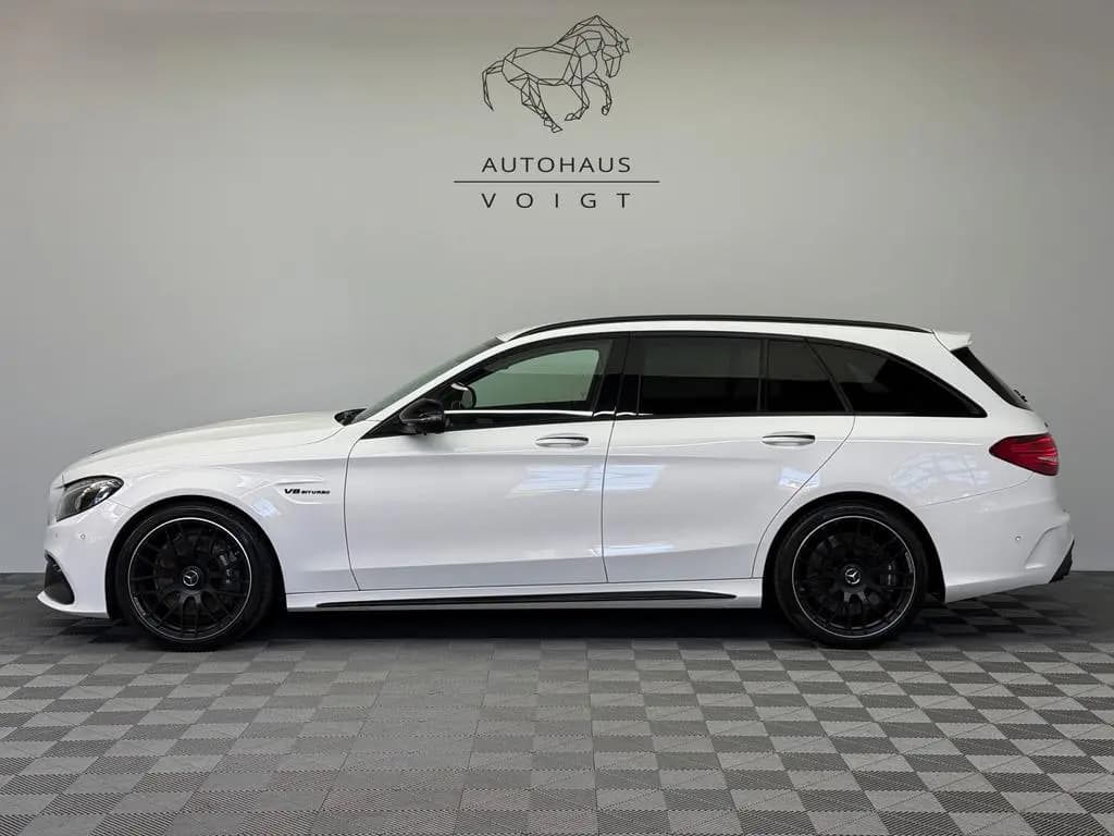 Main__Slider__Photo:Mercedes-Benz C-Class 63 AMG T AMG|NO-OPF|Schale|P-AGA|Burmaster|HUD 03/2017-0