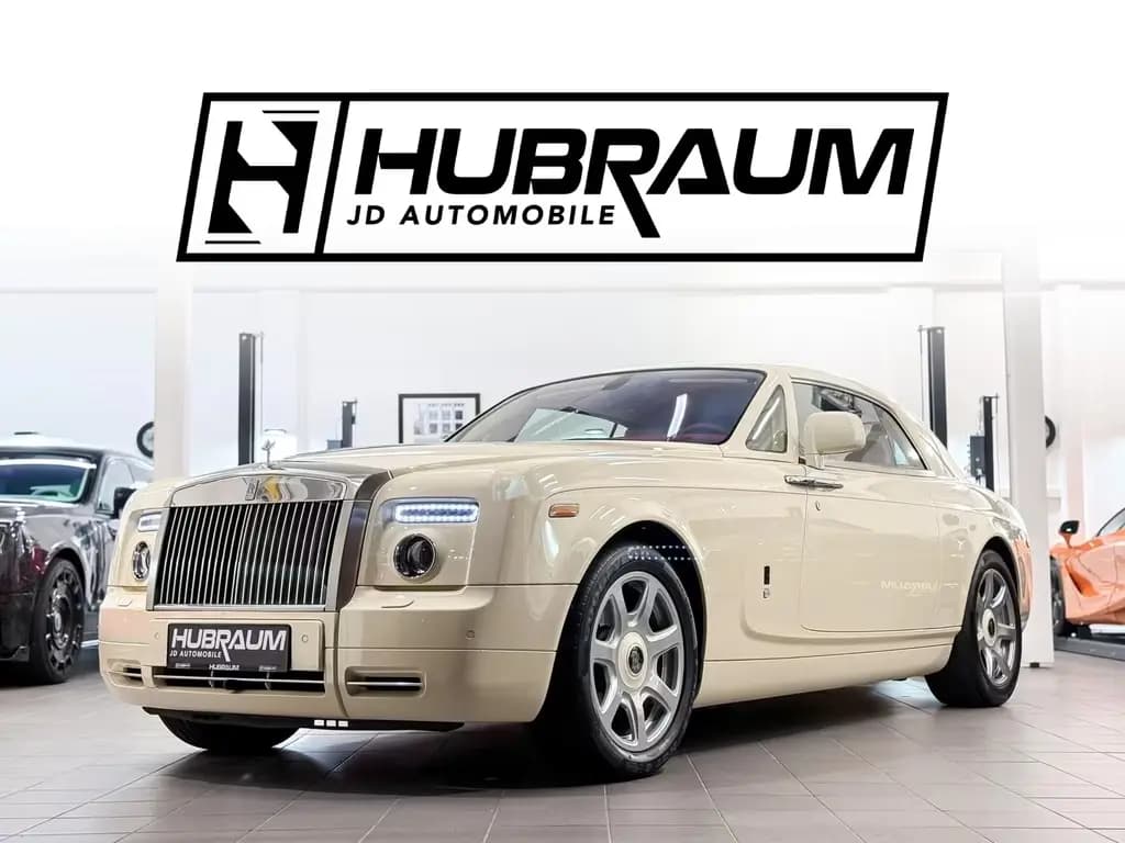 Main__Slider__Photo:Rolls-Royce Phantom Coupé Coachline Chardonnay Metallic 07/2011-0