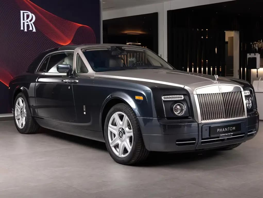 Main__Slider__Photo:Rolls-Royce Phantom Coupé 05/2010-0