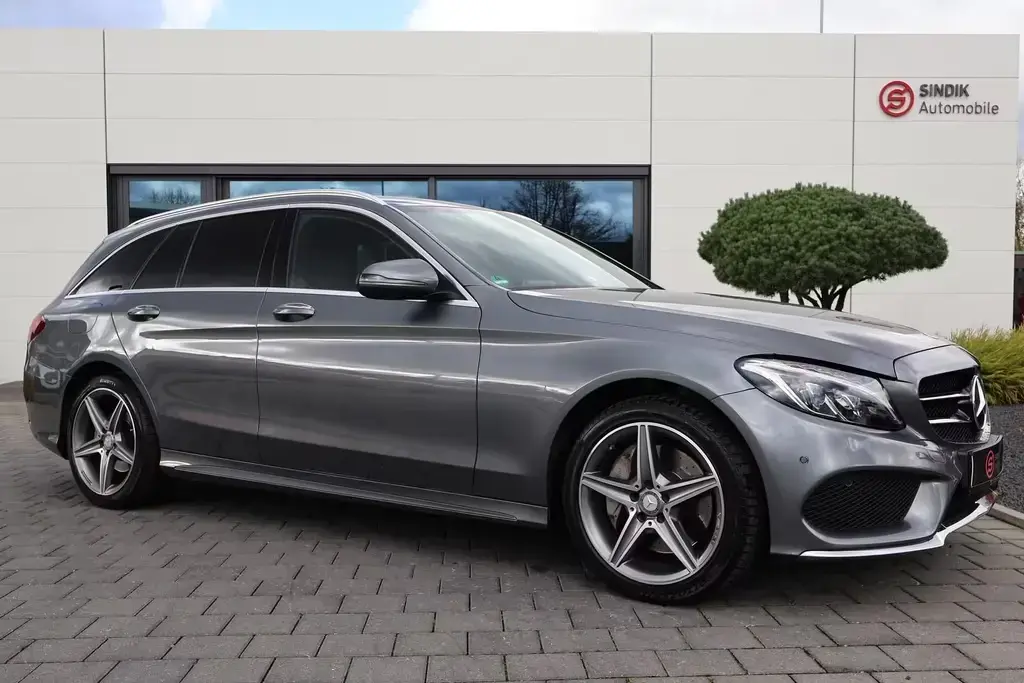 Main__Slider__Photo:Mercedes-Benz C 250 T AMG Airmatic-Standhzg-360°Kamera-COMAND 08/2016-1