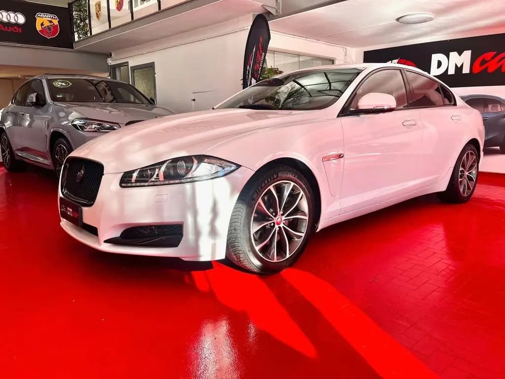 Main__Slider__Photo:Jaguar XF XF 2,2 D LUXURY 190CV PELLE TOTALE NAVIGA 05/2012-0