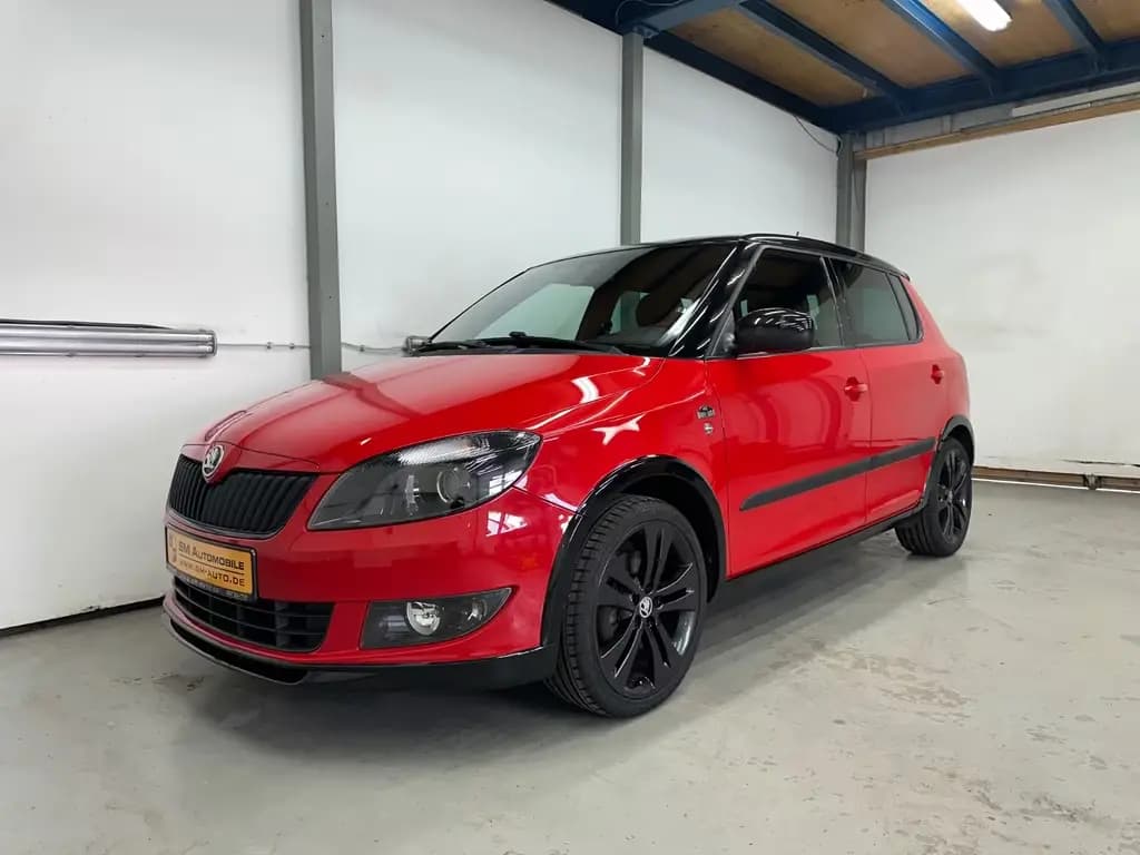 Main__Slider__Photo:Skoda Fabia 1.2l TSI Monte Carlo 1.HAND 10/2014-0