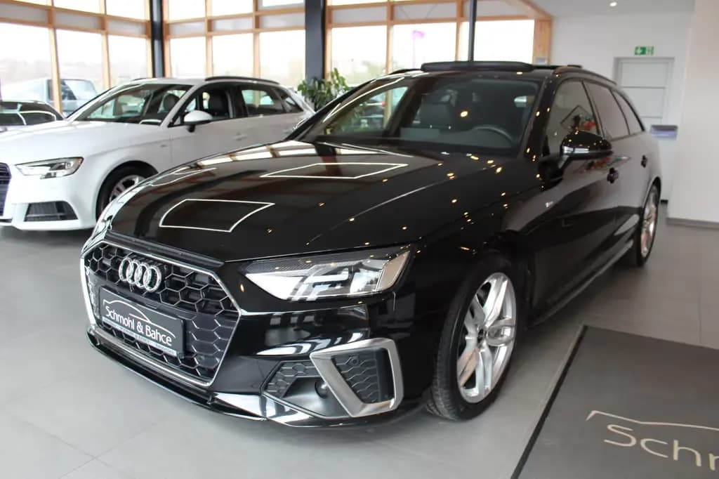 Main__Slider__Photo:Audi A4 Avant 40 TFSI S tronic quattro S line sport 12/2022-0