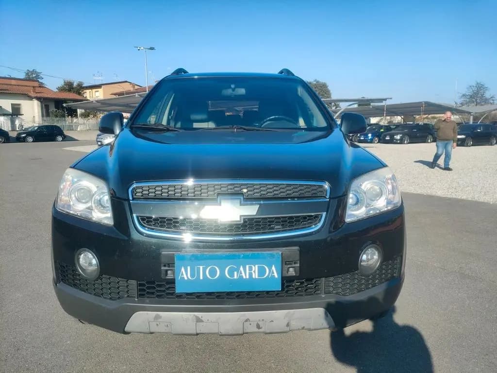 Main__Slider__Photo:Chevrolet Captiva 2.0 VCDi 2WD 7 POSTI NEOPATENT 08/2010-0