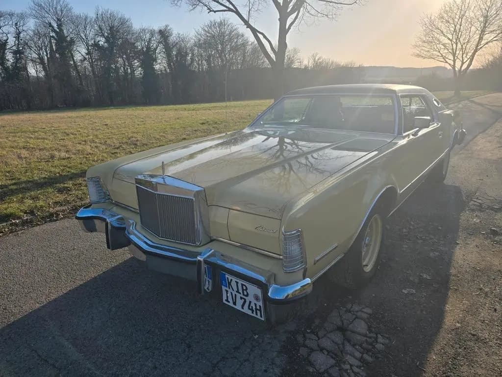 Main__Slider__Photo:Lincoln Continental MK IV 01/1974-0