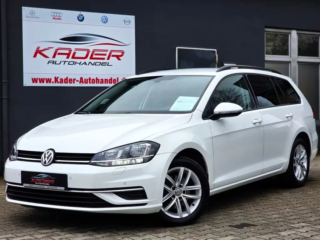 Main__Slider__Photo:Volkswagen Golf VII Variant Comfortline BMT Navi 1Hand MwS 03/2017-0
