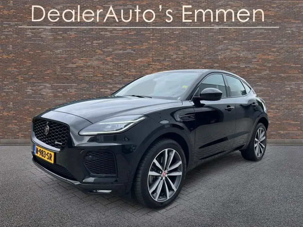 Main__Slider__Photo:Jaguar E-Pace 1.5 P300e AWD R-DHSE PANODAK 20"LMV NAVIG 01/2022-1