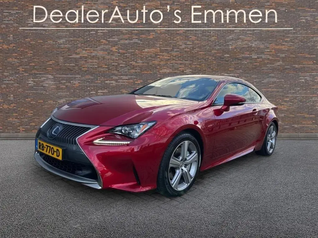 Main__Slider__Photo:Lexus RC 300h Business Line Pro 10/2017-1