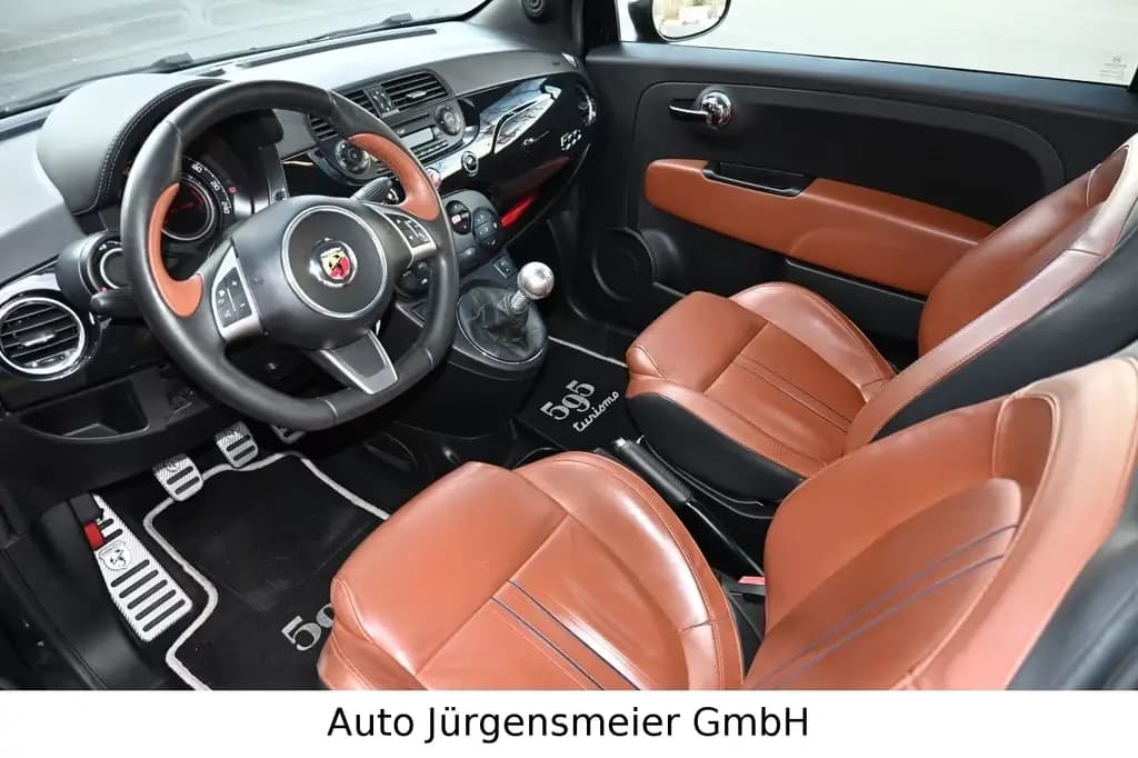 Main__Slider__Photo:Abarth 595 Turismo/17"/PDC/Bi-Xenon/Leder-Braun 05/2014-0