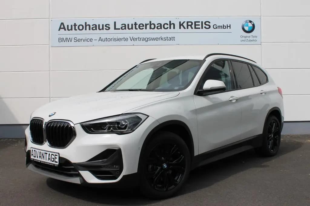 Main__Slider__Photo:BMW X1 sDrive 18i Aut. NAVI, LED, PDC, DA, AHK, 18" 03/2020-0