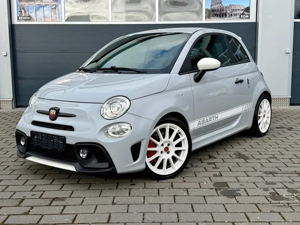 Main__Slider__Photo:Abarth 595 esseesse BREMBO *Akrapovic*CARBON*Beats 01/2020-0