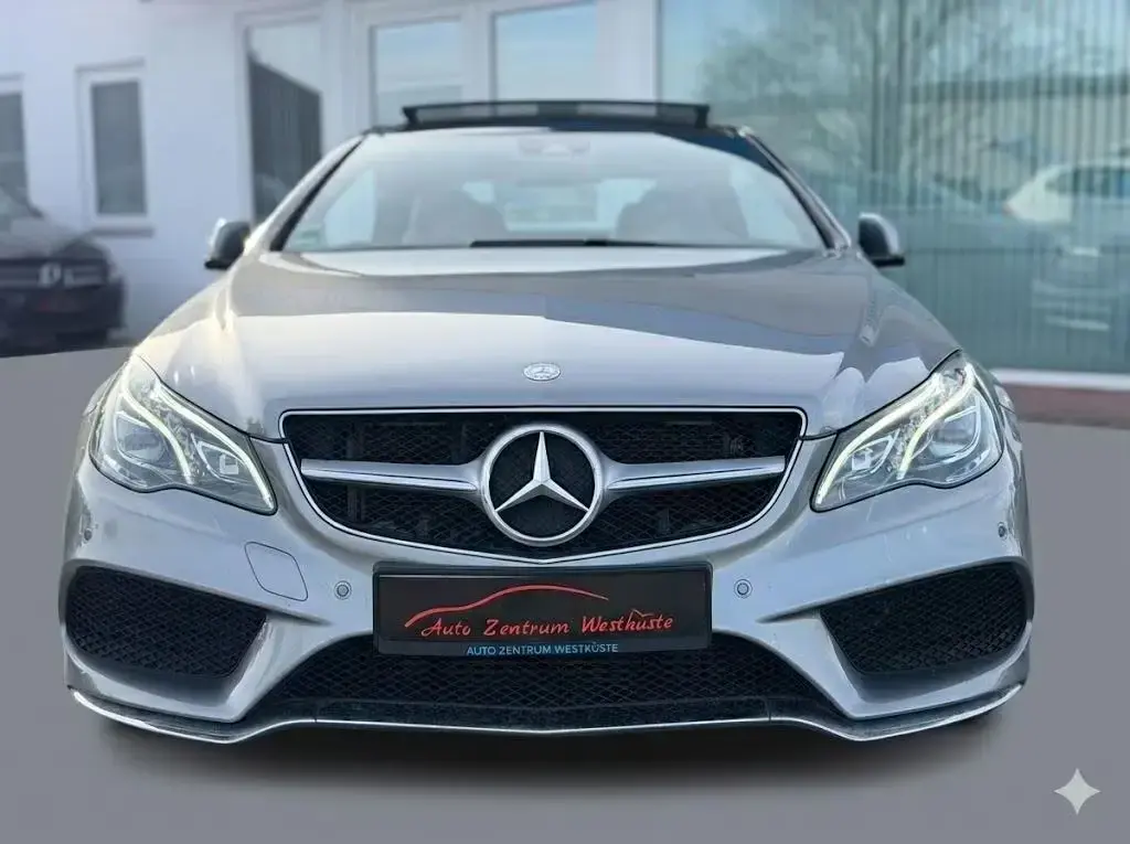 Main__Slider__Photo:Mercedes-Benz E-Class 200 7-G AMG Sport-Paket PANO Ha&Ka KAMERA ILS 01/2016-1