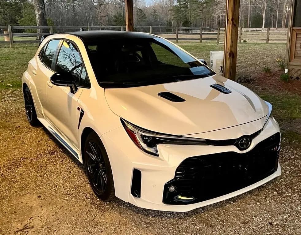 Main__Slider__Photo:Toyota Other GR Corolla 2024 Circuit Edition 03/2024-0