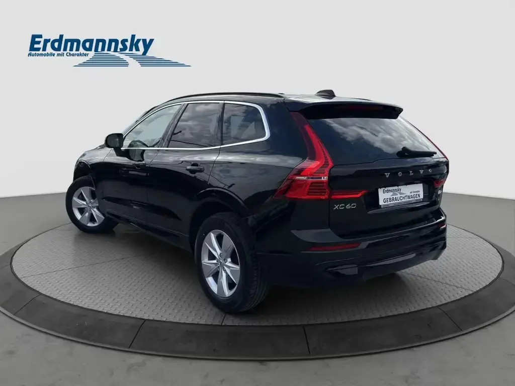 Main__Slider__Photo:Volvo XC60 B4 Core/Leder/Navi/LED/Kam/el.HKL/hzb.LK 01/2023-1