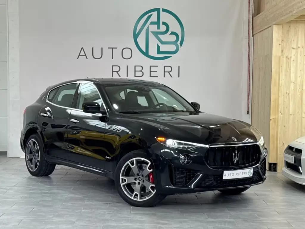 Main__Slider__Photo:Maserati Levante GranSport S Q4 08/2020-0