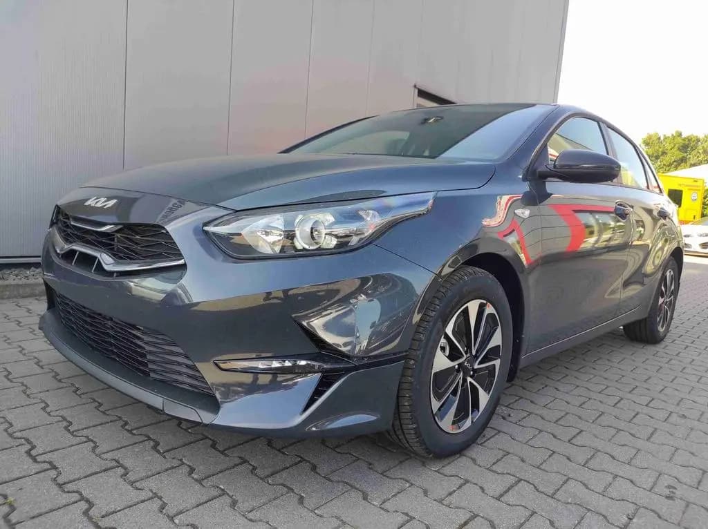 Main__Slider__Photo:Kia Ceed 1.5 Spin *Shzg*Lhzg*PDC*Cam*16Zoll*Navi 09/2025-0
