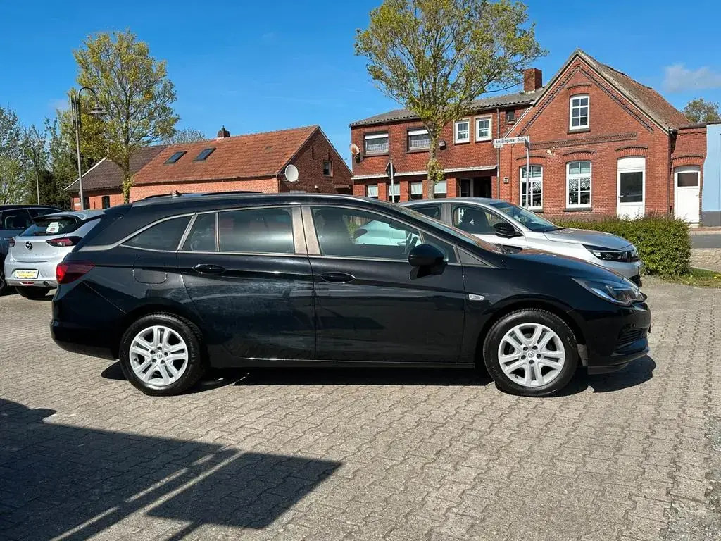 Main__Slider__Photo:Opel Astra K ST 1.6D Klima/PDC/Ergo-Sitz/Tempomat 03/2019-1