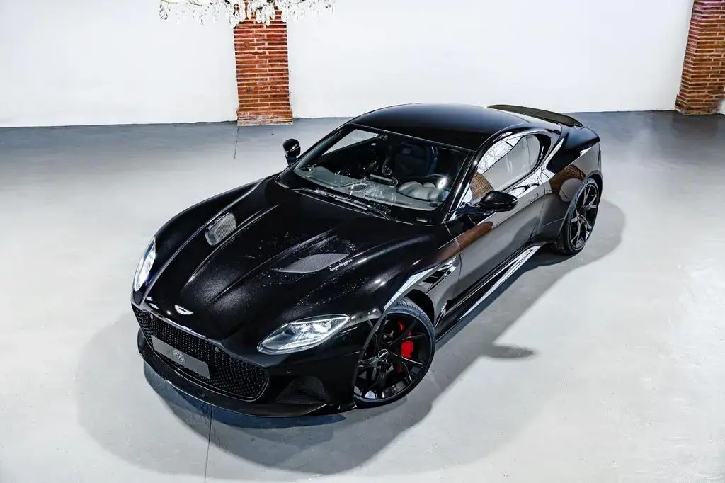 Main__Slider__Photo:Aston Martin DBS Superleggera 10/2018-1
