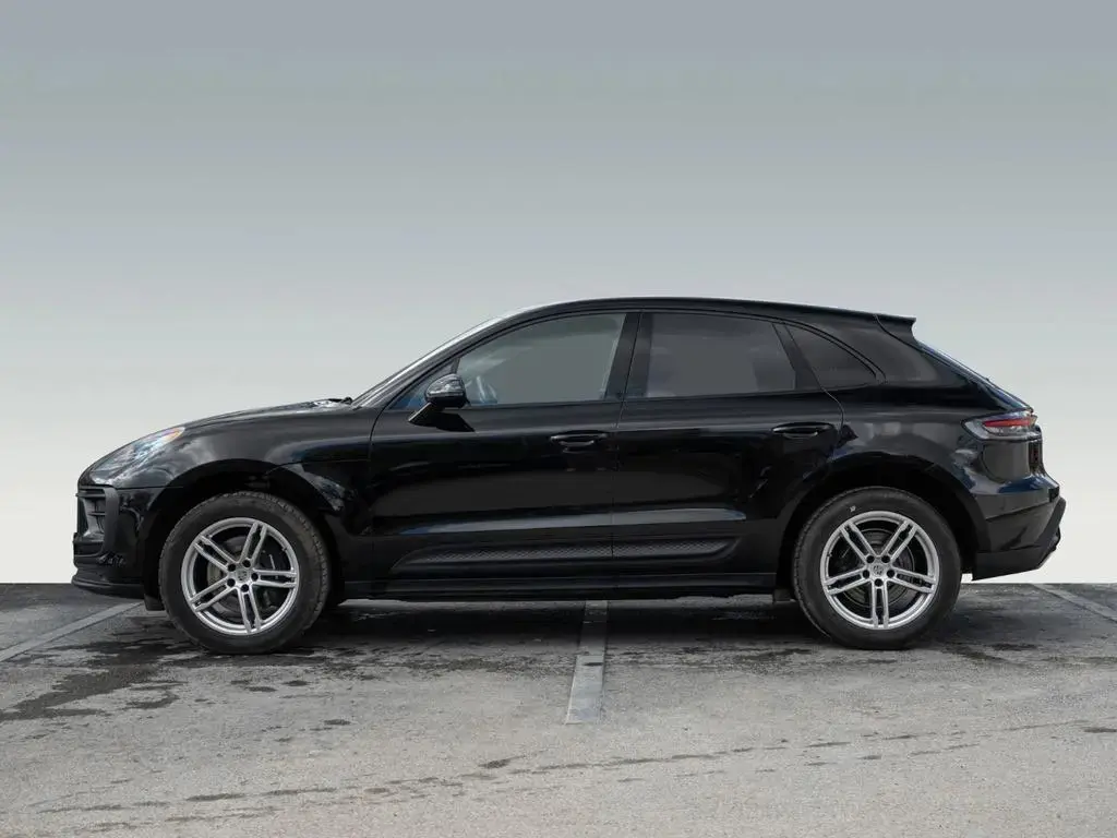 Main__Slider__Photo:Porsche Macan Panorama Dachsystem LED-Hauptscheinwerfer 03/2024-1
