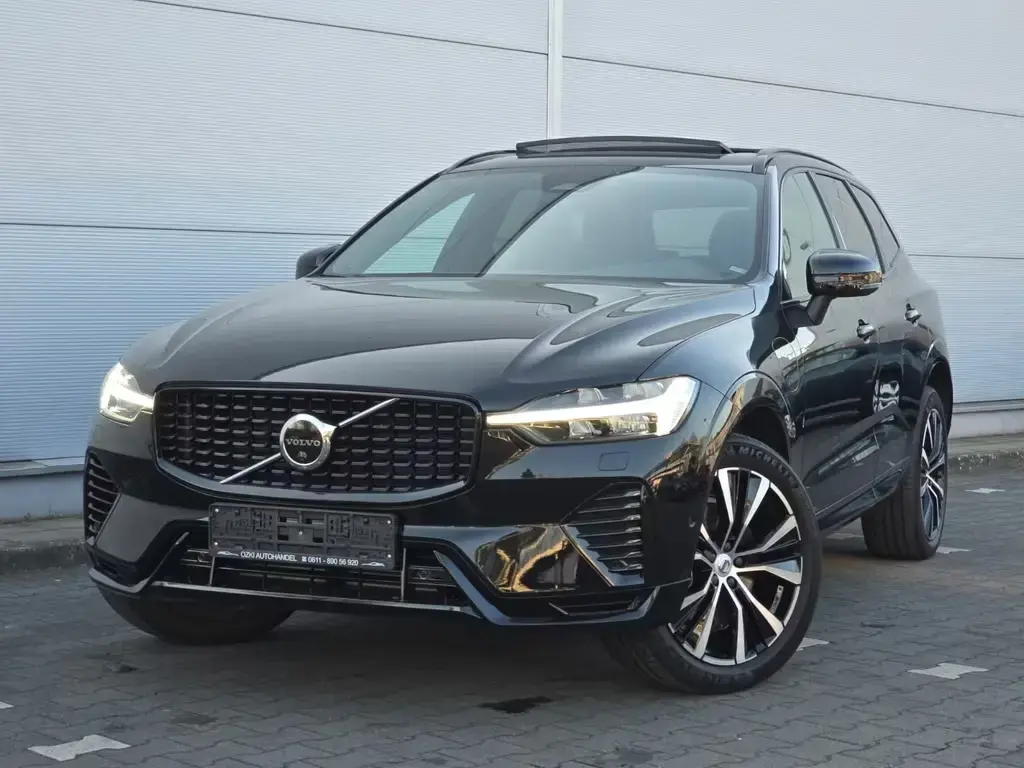 Main__Slider__Photo:Volvo XC60 XC 60 XC60 R Design Recharge Plug-In Hybrid AWD 05/2023-1