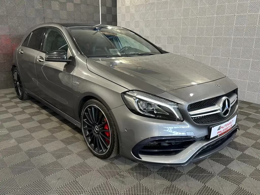 Main__Slider__Photo:Mercedes-Benz A 45 AMG 4Ma.*NIGHT*LED-PANO-R.KAM-TEMPO-SHZ-19" 05/2017-0
