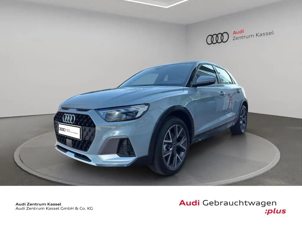 Main__Slider__Photo:Audi A1 allstreet 30 TFSI S line LED CarPlay 17" 03/2026-0